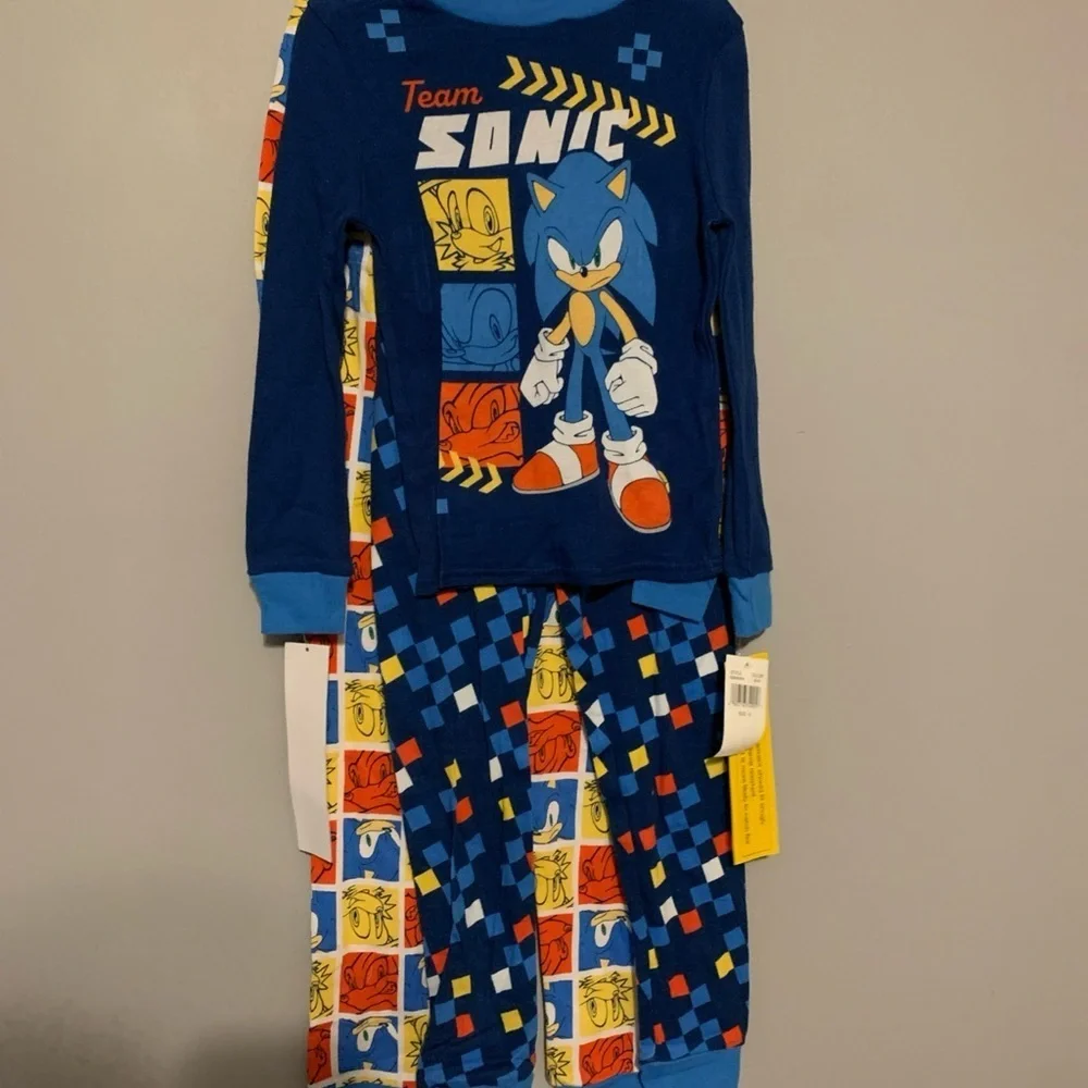NWT. SONIC Kids 4Pc Pajama Set